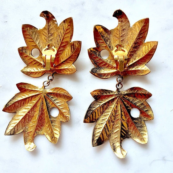 Massive Vintage Isabel Canovas Leaves and Snails Earrings - Picture 2 of 6